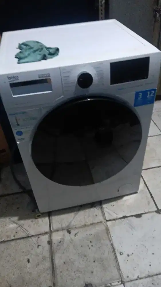 Mesin Cuci Front Loading Beko 9kg Mulus like New