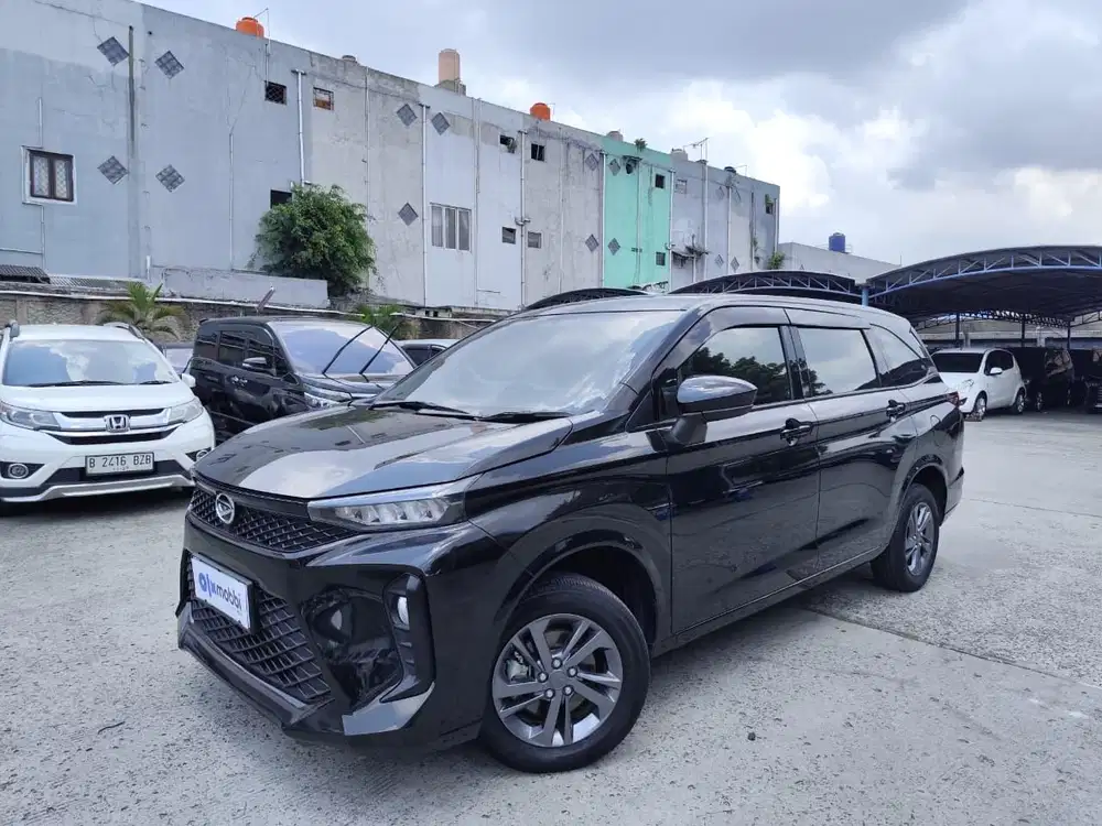 Pajak Panjang - Daihatsu Xenia 1.3 R Bensin-MT 2024