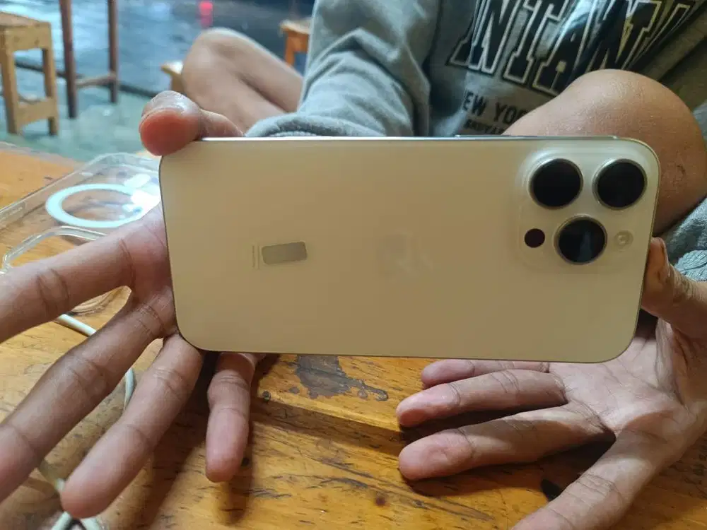 Ip 16 PM ram 256 ibox