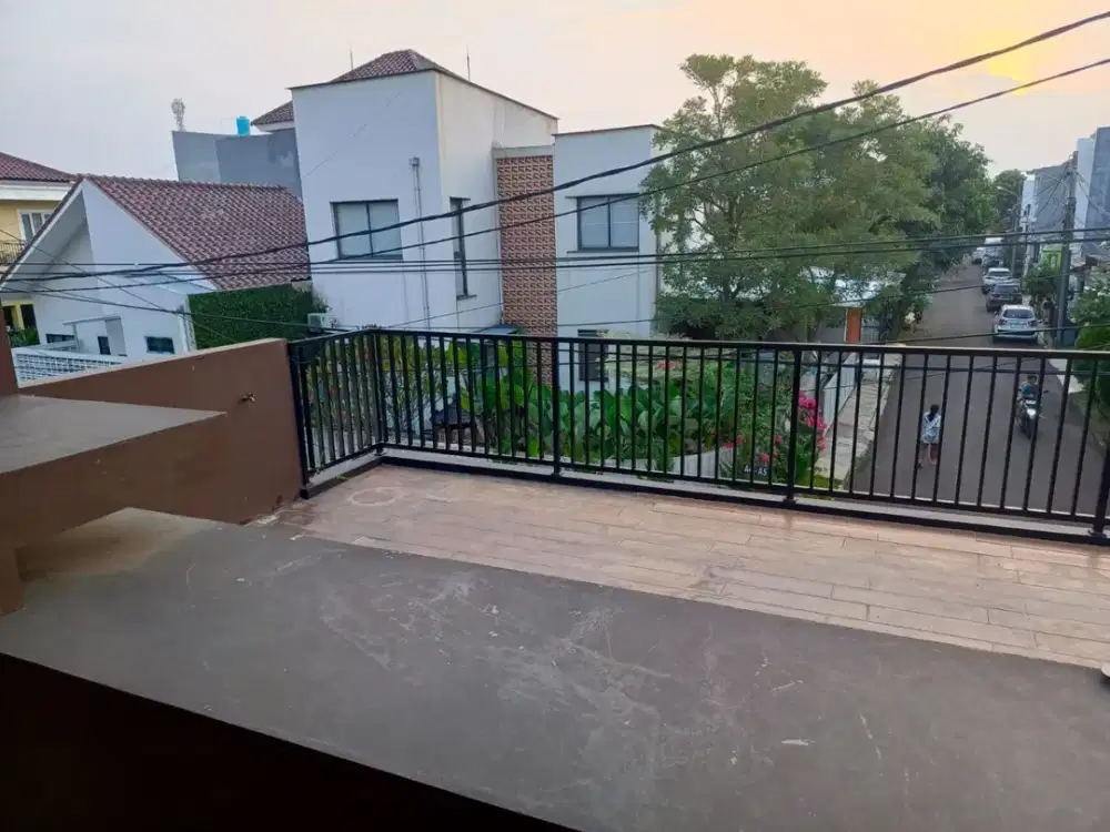 Dijual Cepat Rumah Di REGENSI MELATI MAS Serpong