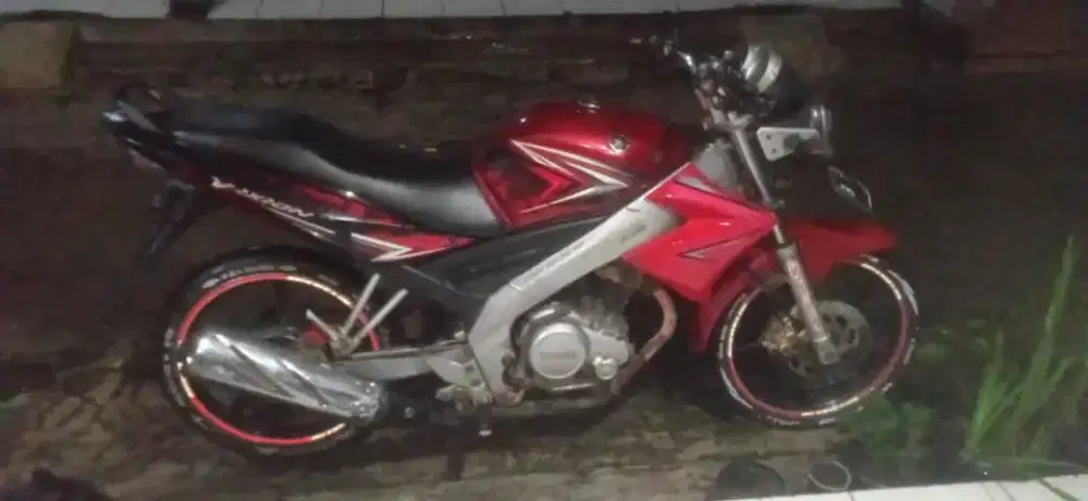 Jual atau TT Motor Vixion 2009