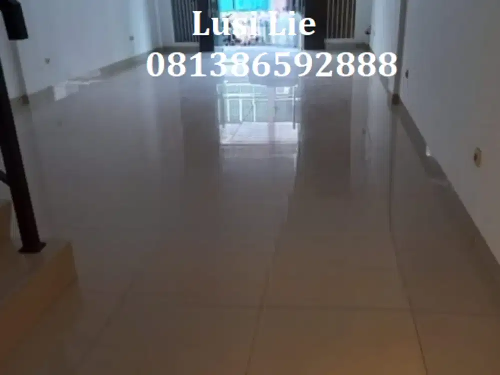 Ruko 3 lantai CBD City Park Cengkareng, rapi