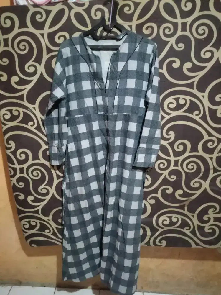 gamis / dress panjang motif kotak-kotak (plaid/gingham)