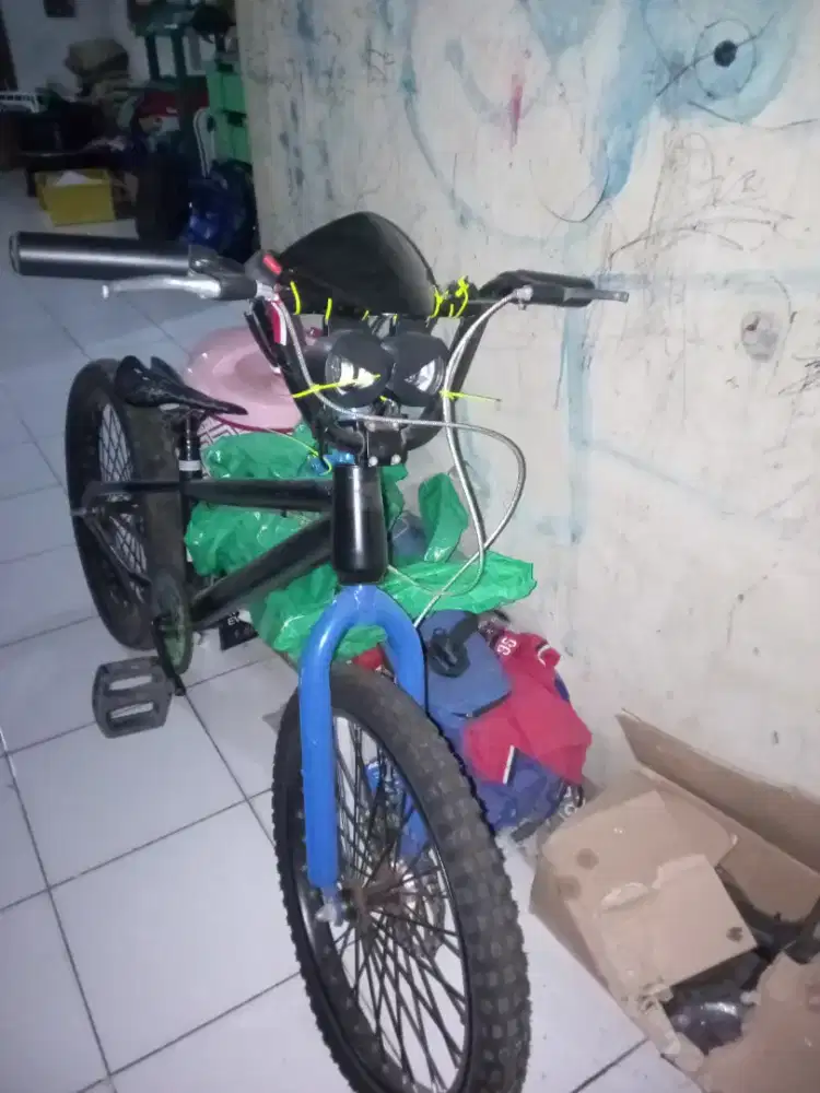 Sepedah Atlantis rem udah cakram kondisi bekas udah di modif tipis