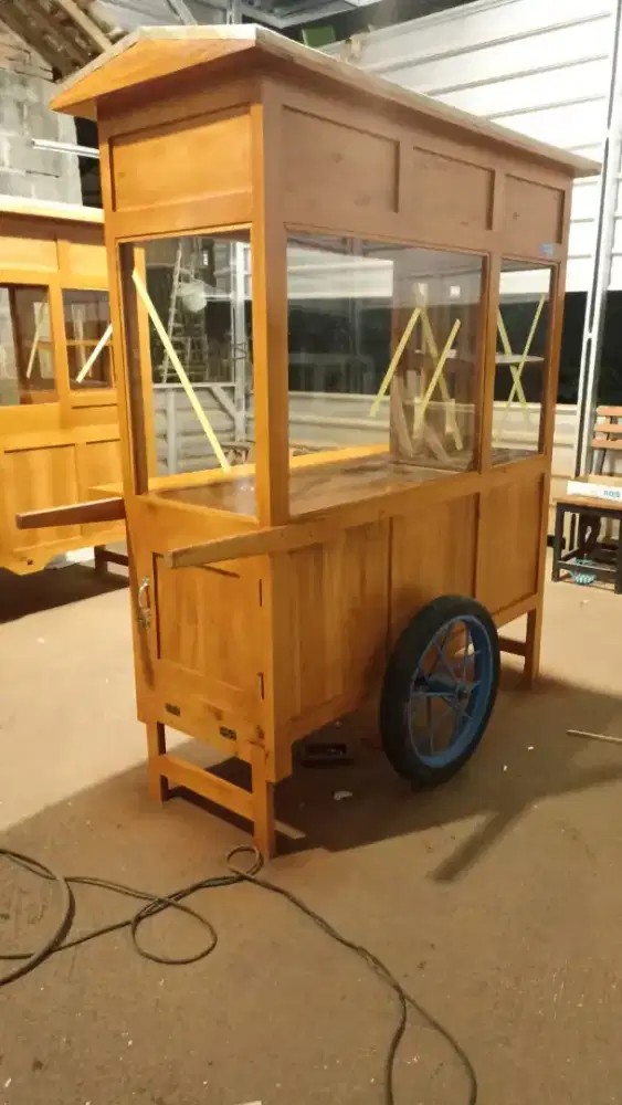 Gerobak Angkringan jg Melayani Pesanan Grobak Bakso Mie Bubur Sate dlL