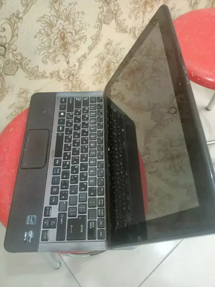 Desktop-BE4SCHD Toshiba normal semua nya SM charger ORI nya