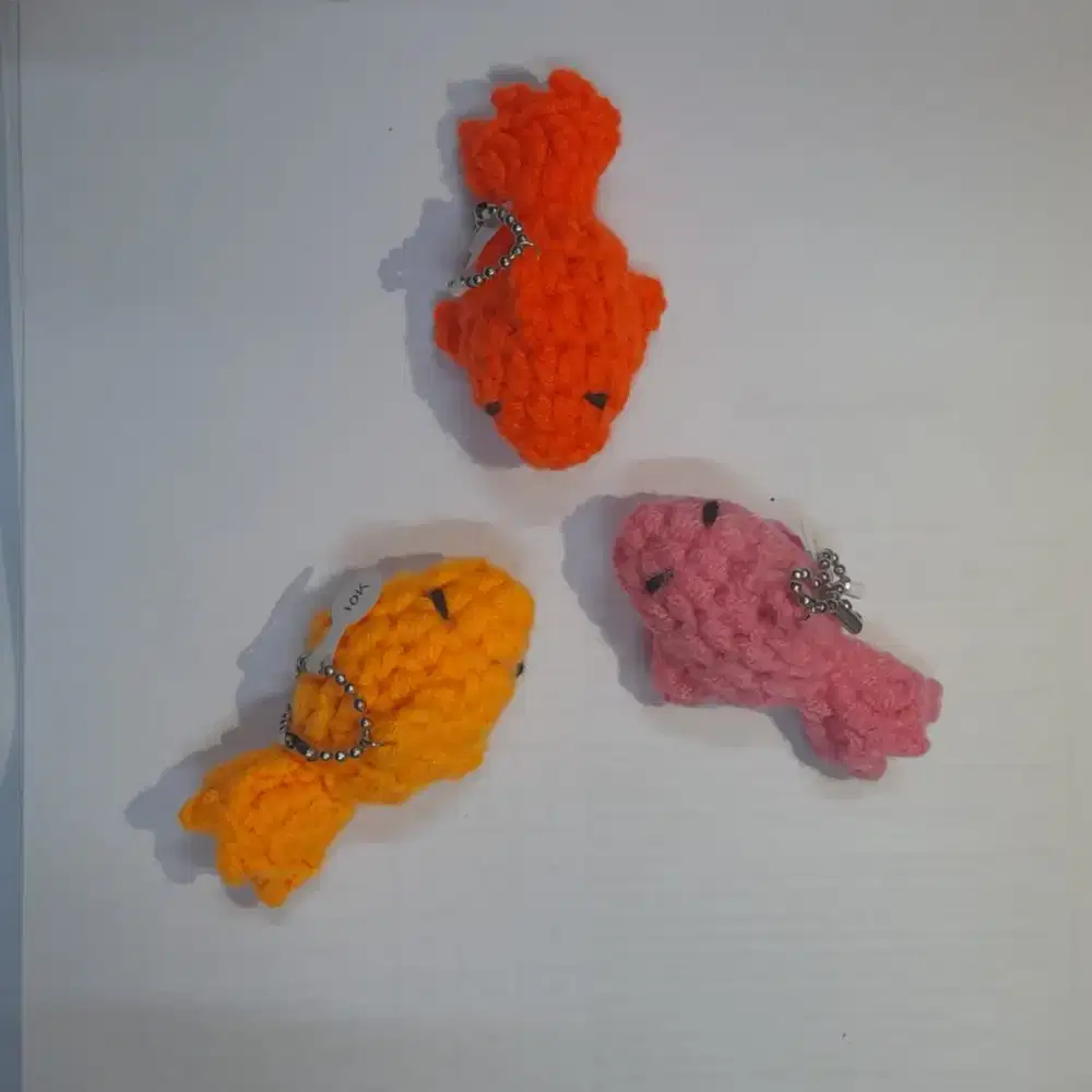 Gantungan Kunci Rajut Ikan - HSC 2025