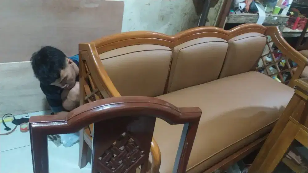 Jasa ganti kulit sofa