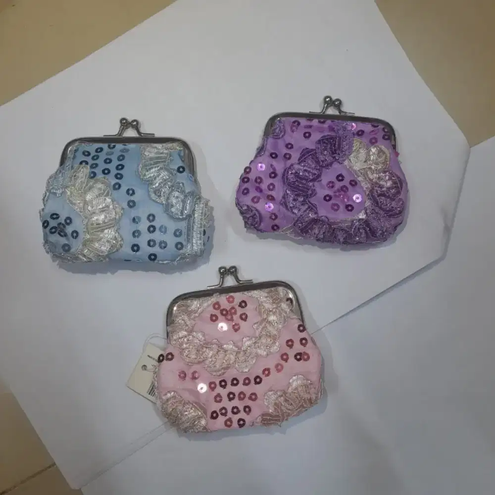 Pouch Manik-manik - HSC 2025