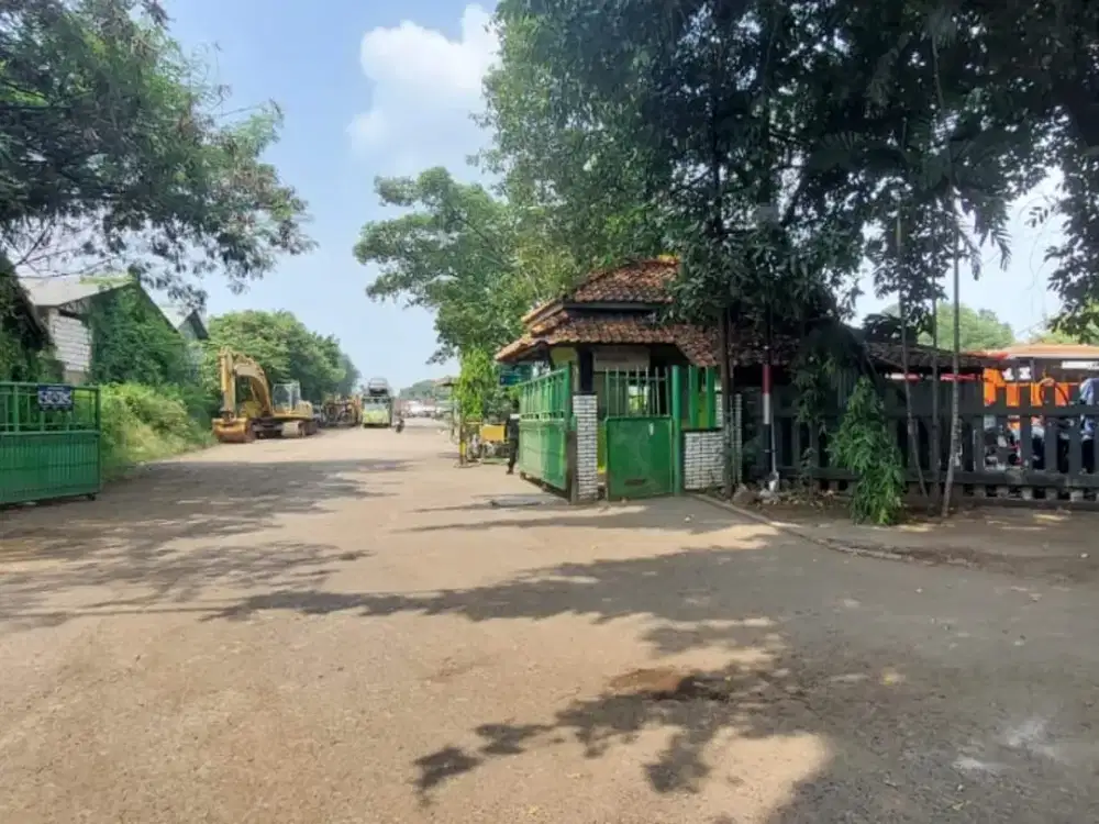 Dijual tanah dengan lokasi strategis cocok untuk investasi di pinggir jalan raya Cakung