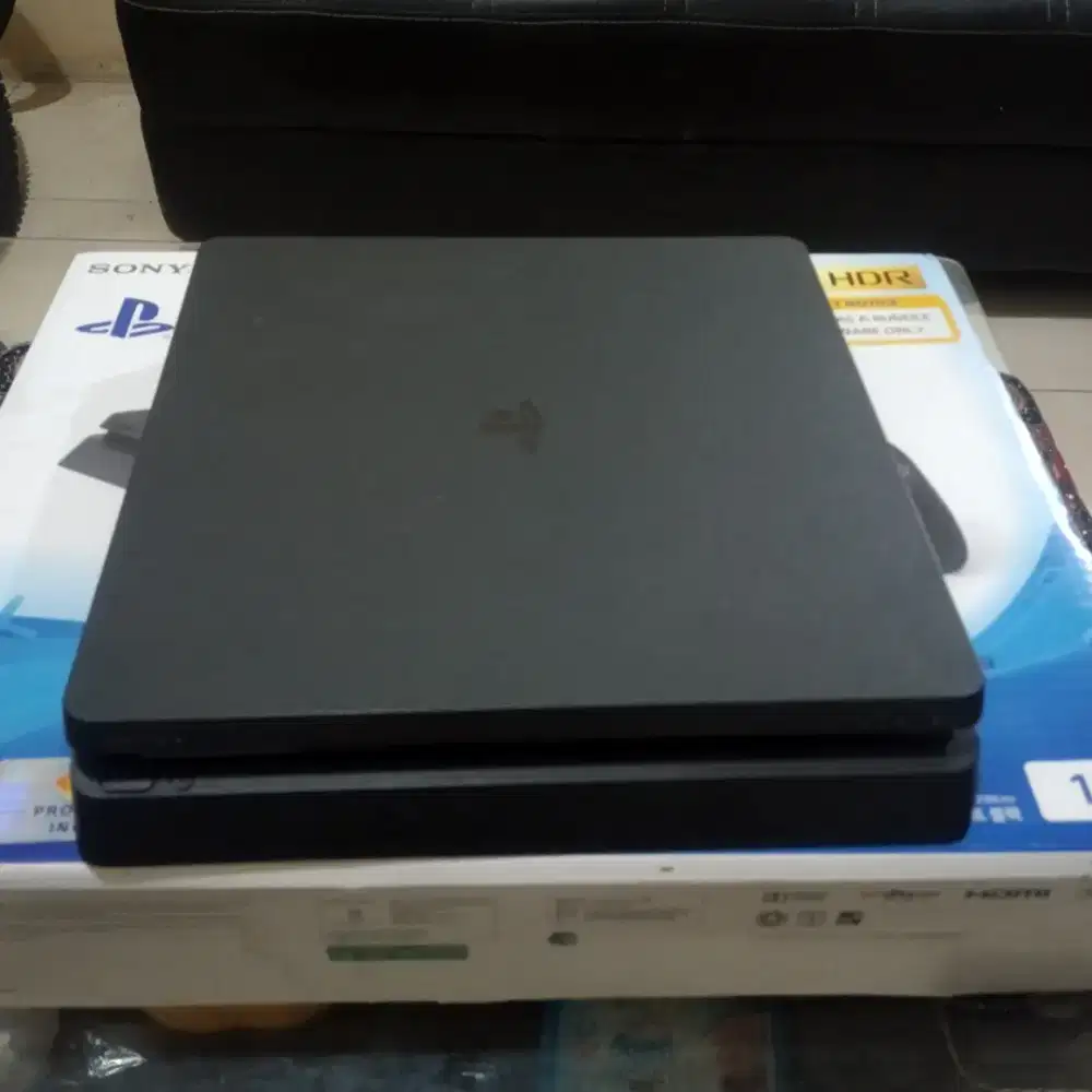 PS4 Slim ori 1 TB no seri tembus akur