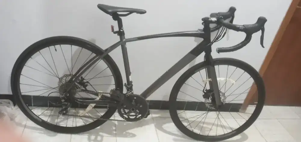 Sepeda Roadbike  FRC 52 Element Istw