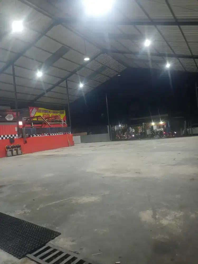 Di butuhkan karyawati untuk bagian kasir