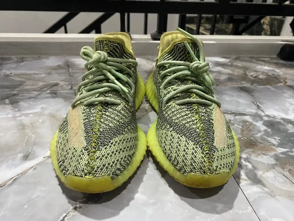 YEEZY BOOST 350 V2 YEEZREEL REFLECTIVE
