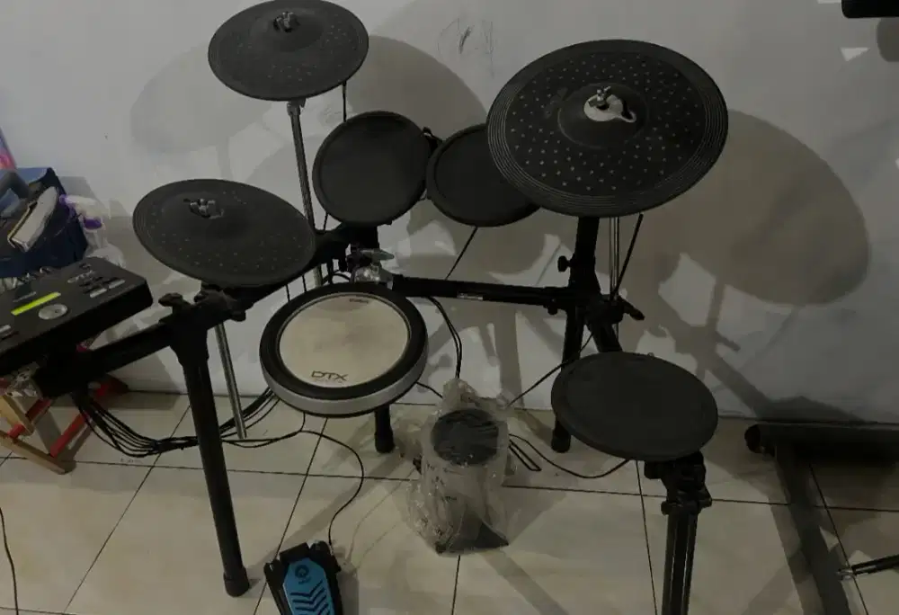 Drum Elektrik Yamaha DTX 522
