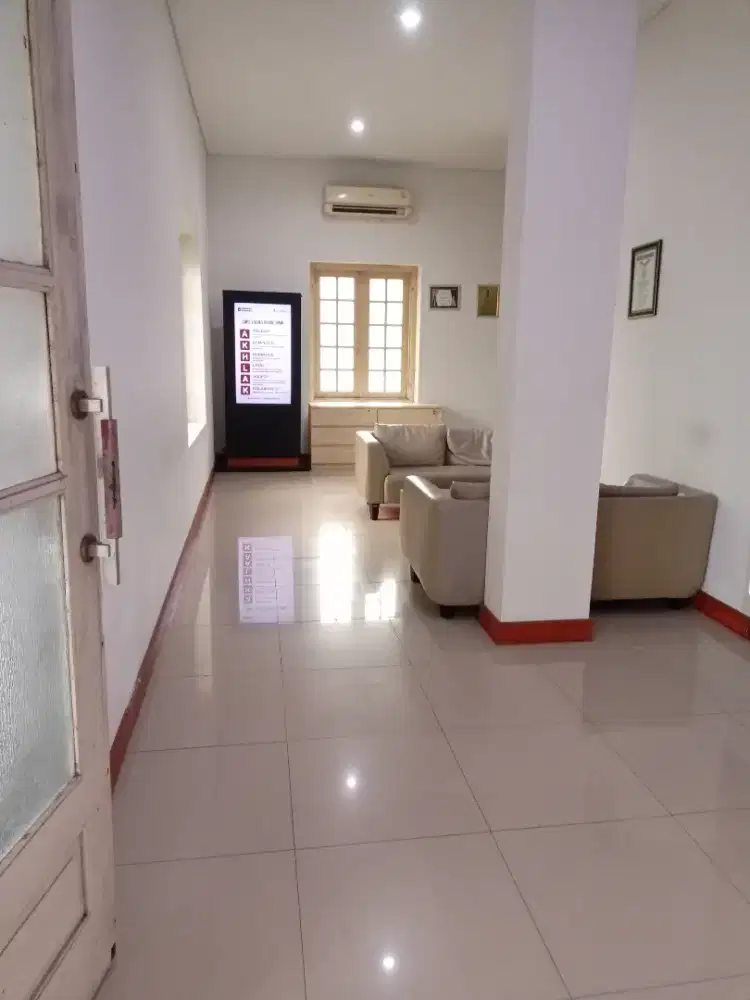 Butuh ART Wanita Single/Janda Langsung Kerja Mes Tidur Dalam