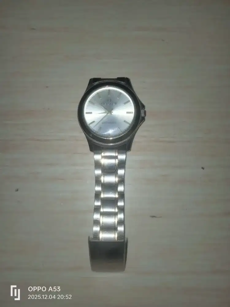 Jam Tangan merk HEIGNER