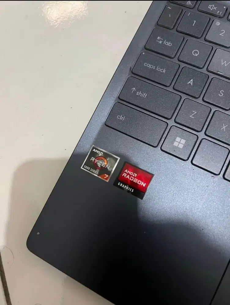 Laptop msi ryzen 7