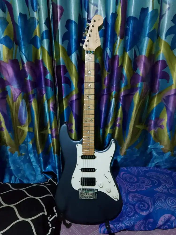 Fender stratocaster lawas