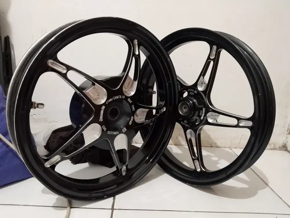 Fokus jual no tt/barter