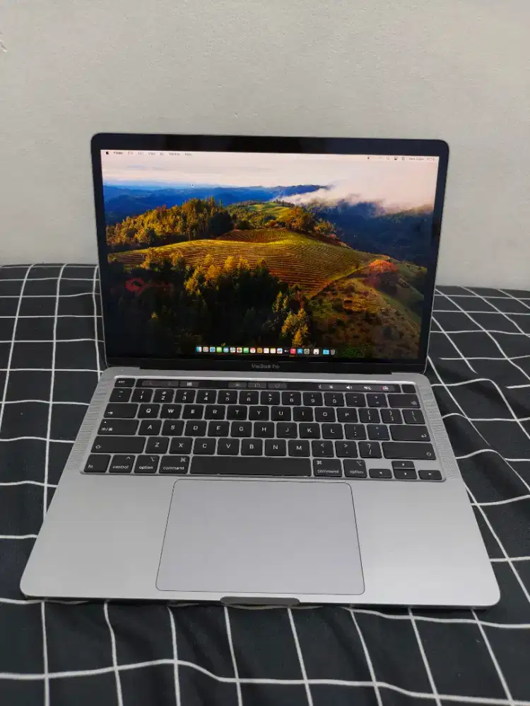 Macbook pro m1 2020 8gb/256gb ibox