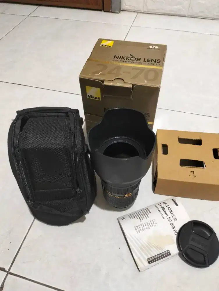 NIKON AF-S 24-70MM F2.8 LIKENEW