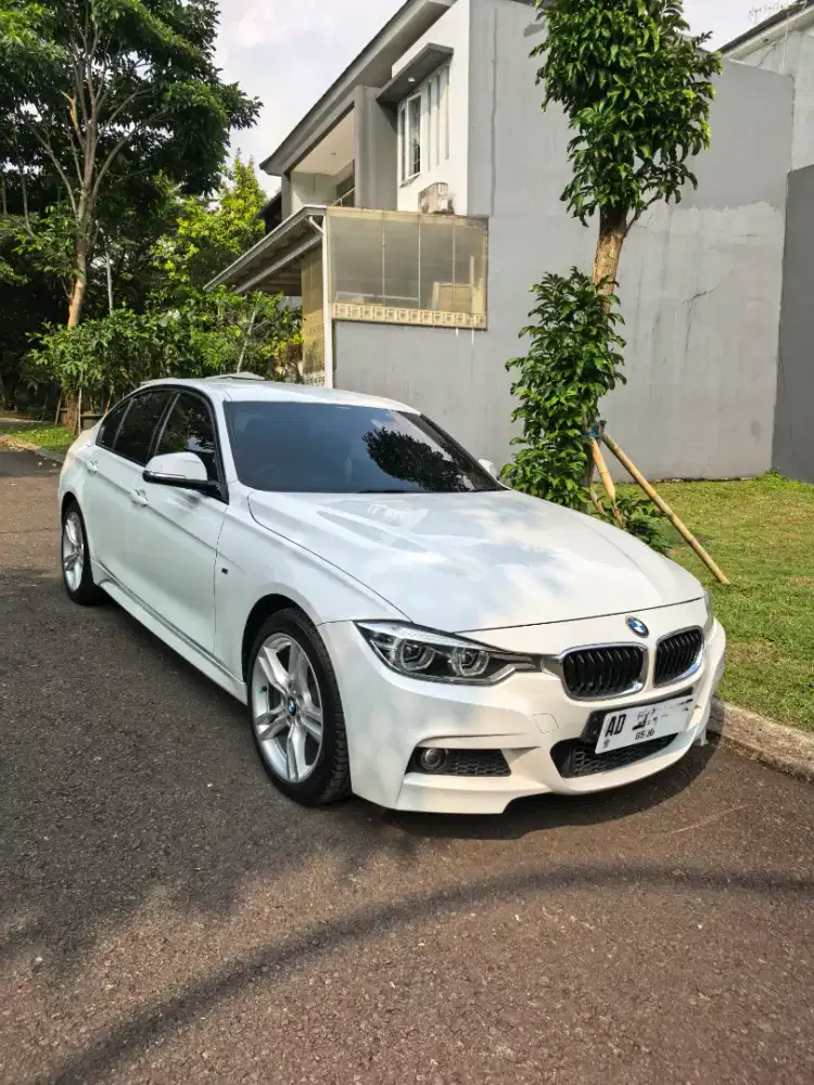 BMW F30 320i LCi M-Sport 2015 Alcantara Edition