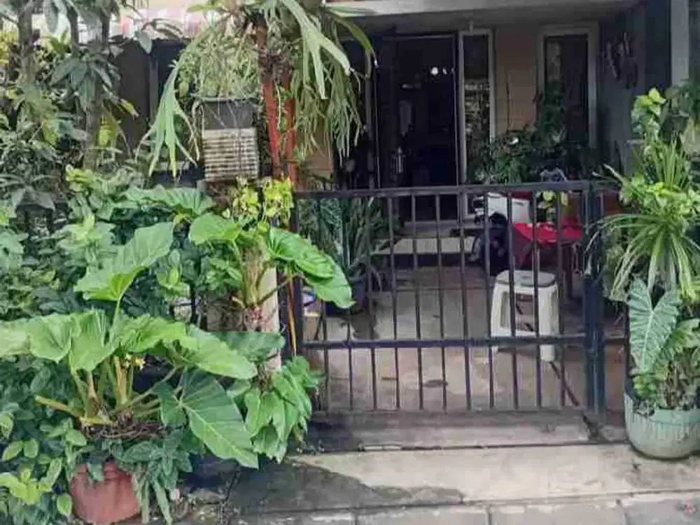 DIJUAL CEPAT RUMAH DI BUKIT GOLF