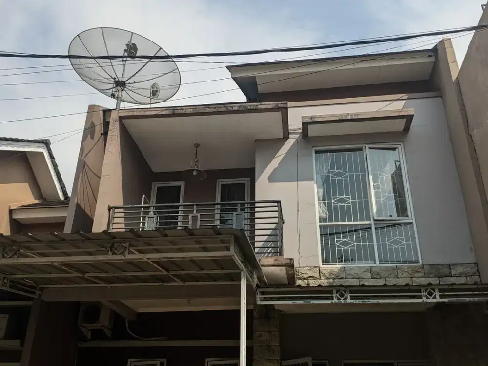 Rumah SHM 2 Lt Hadap Timur 9 Mnt ke Plasa Cibubur Dibantu KPR J-36321