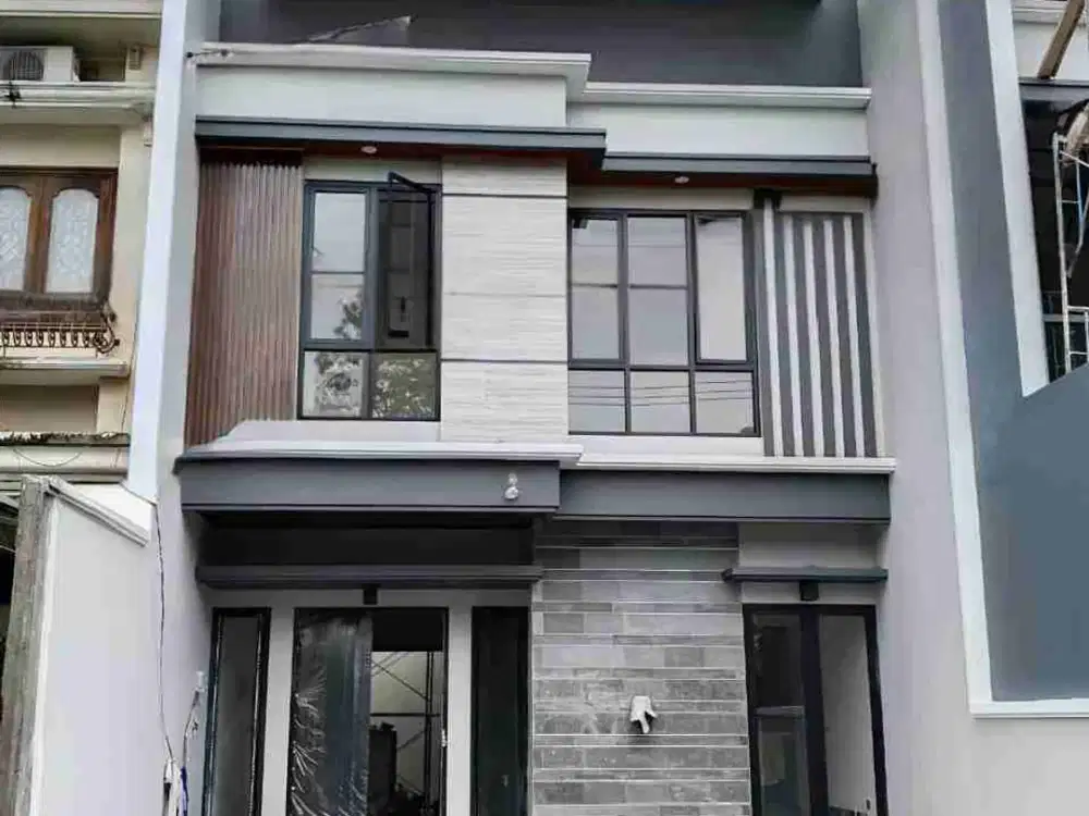 Dijual rumah baru gress Galaxy Bumi Permai Surabaya