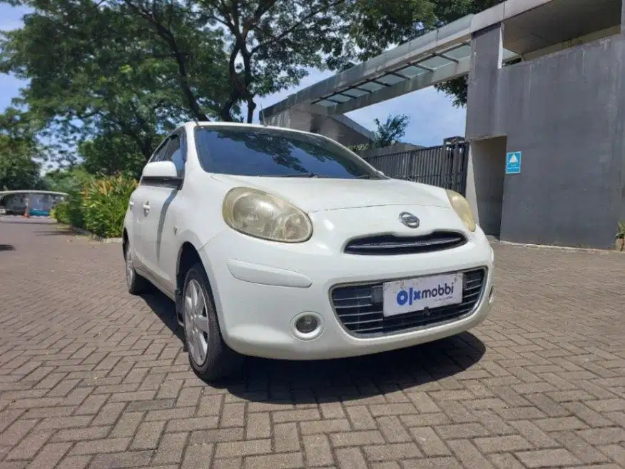 LOW DP Nissan March 1.2 L Bensin-MT 2013 CMO
