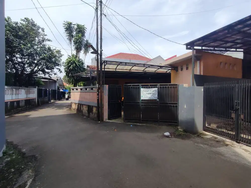 Rumah Hadap Timur LT 172 SHM 14 Mnt ke AEON Mall Tanjung Barat J-33941