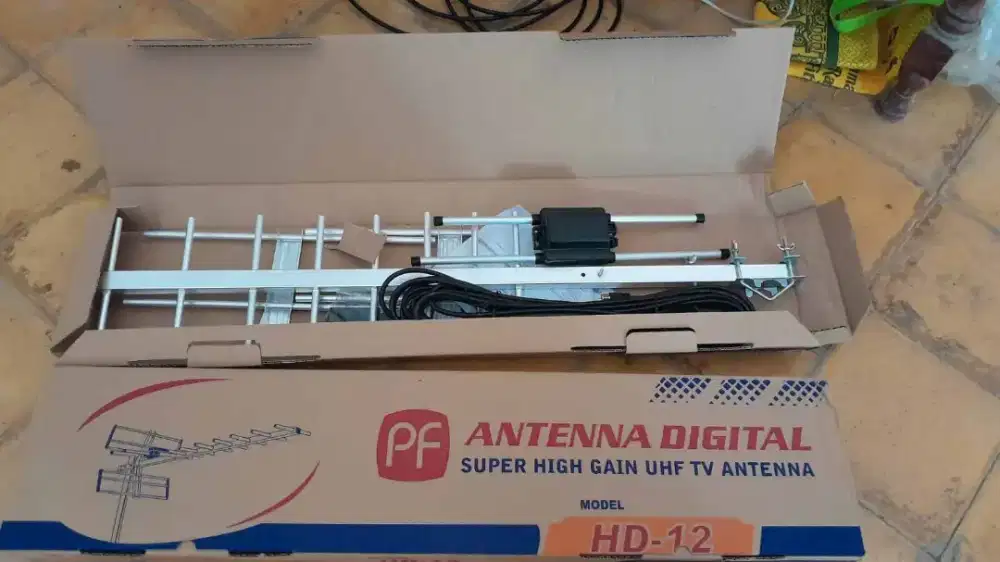 Antenna hd 12 ux digital ples pasang siaran sangat jernih