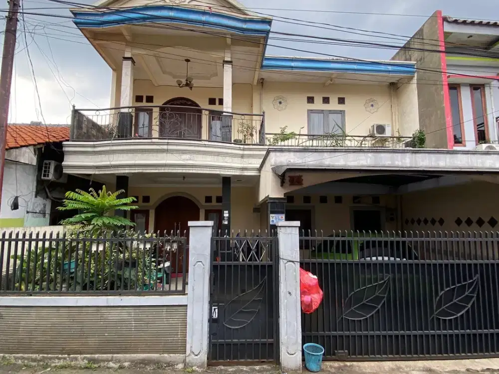 Rumah 6 Kamar Tidur SHM 14 Mnt ke Green Terrace TMII Siap KPR J-36300