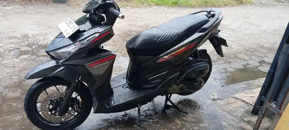 Di jual vario 125 th 2017