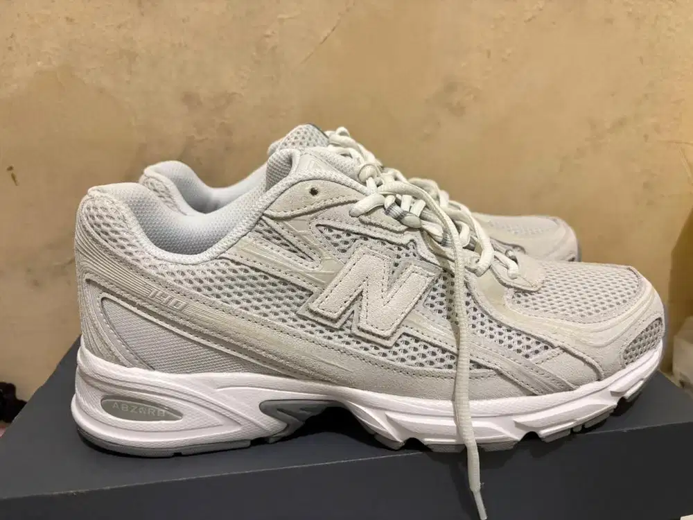 New balance 740 Grey