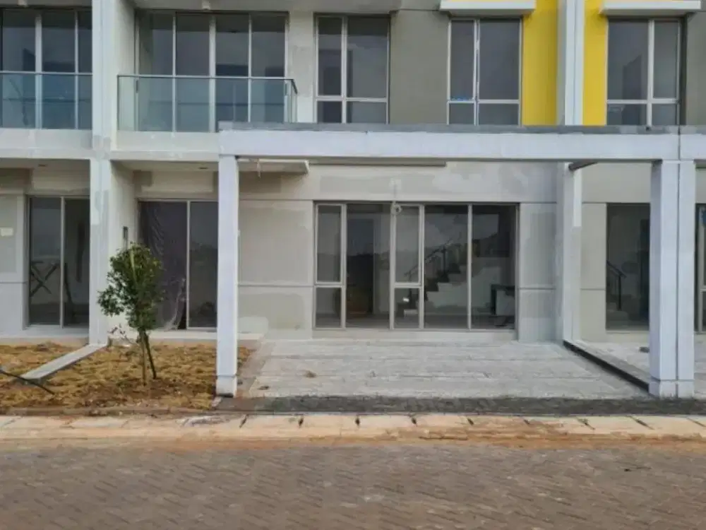 Rumah 2 Lantai PIK 2 Tahap 1 DISEWA Ukuran 8x10 Kosongan Ada AC