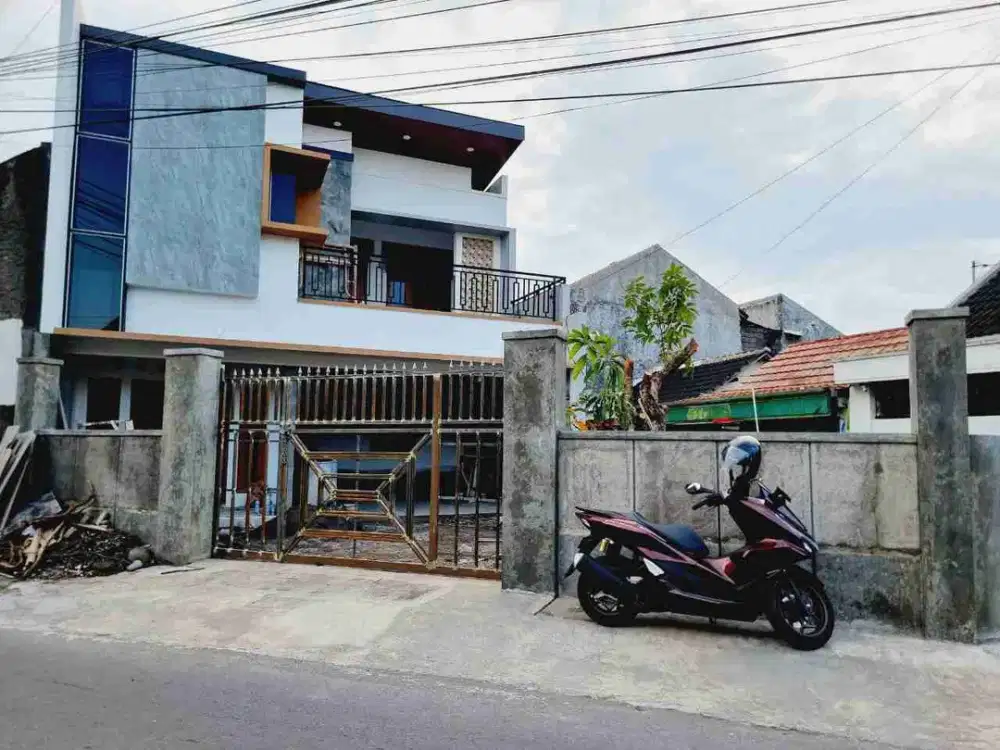 Rumah Bagus 2lt Finishing Dekat Exit Tol Klodran