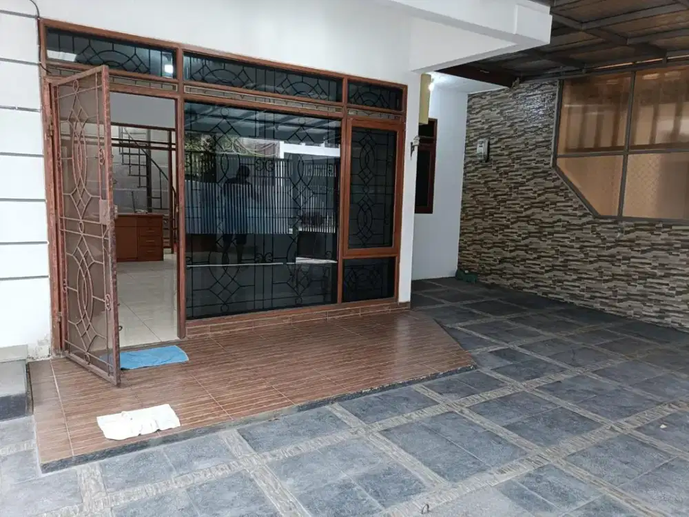 Dijual cepat rumah di batununggal Indah soekarno hatta Bandung