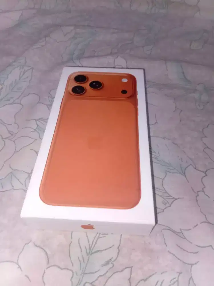Iphone 17 pro max 256 GB ibox MASIH SEGEL