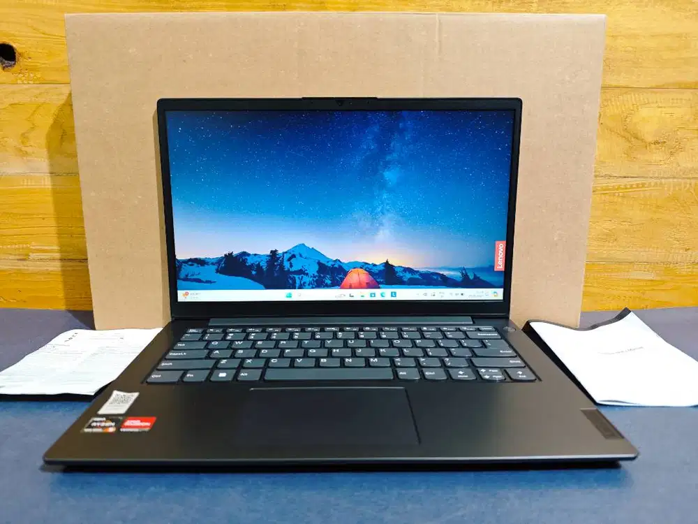 LENOVO V14 G2 AMD Ryzen 5-5500U RAM 16GB SSD 512GB Radeon 2GB Fullset