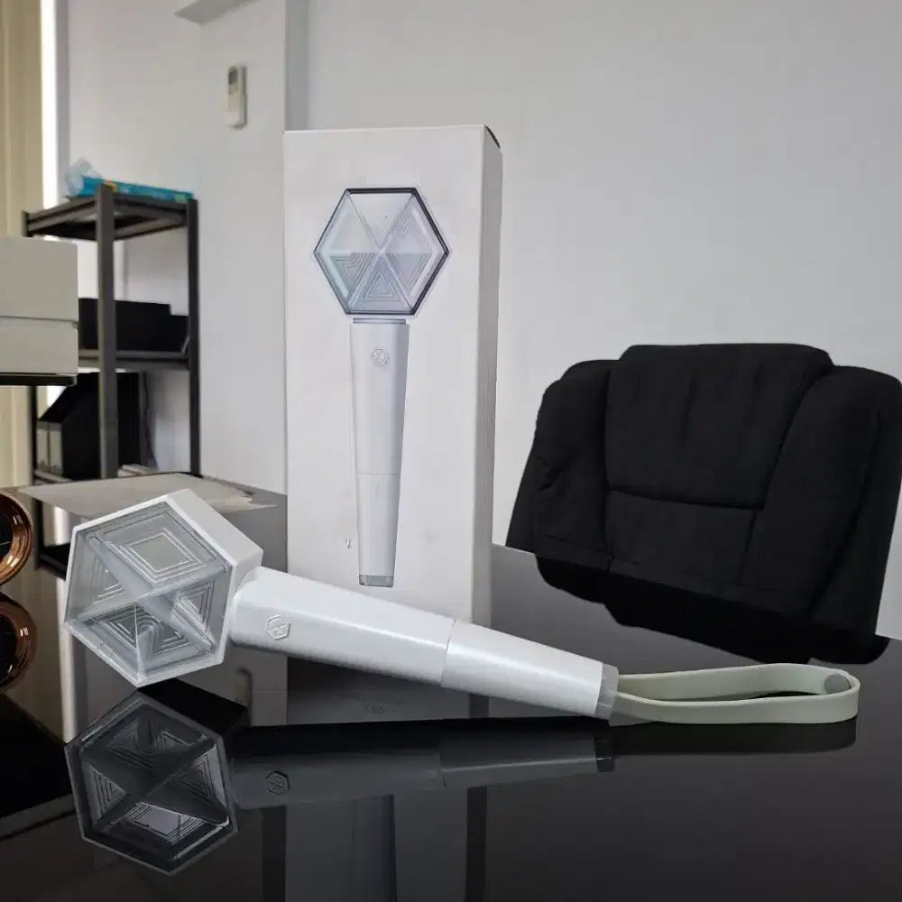 EXO Lightstick & Premium Album