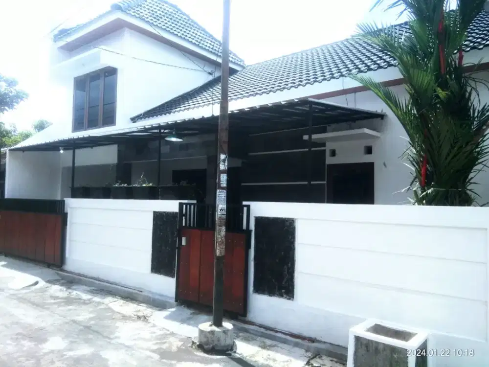 Rumah Di Jogja, Sleman dekat kampus UTY, Jogja City Mall, Jl Kabupaten