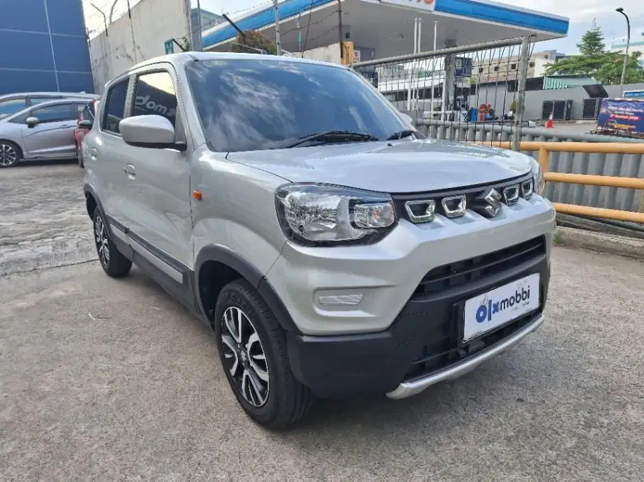 DP MURAH Suzuki S-Presso 1.0 Bensin-MT 2023 Abu CFKMB