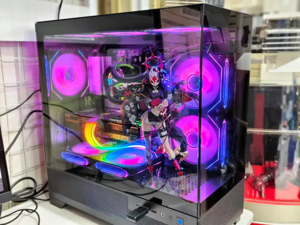 PC Gaming NVIDIA 5070 12GB, AMD RYZEN 7 9700X 32GB RAM