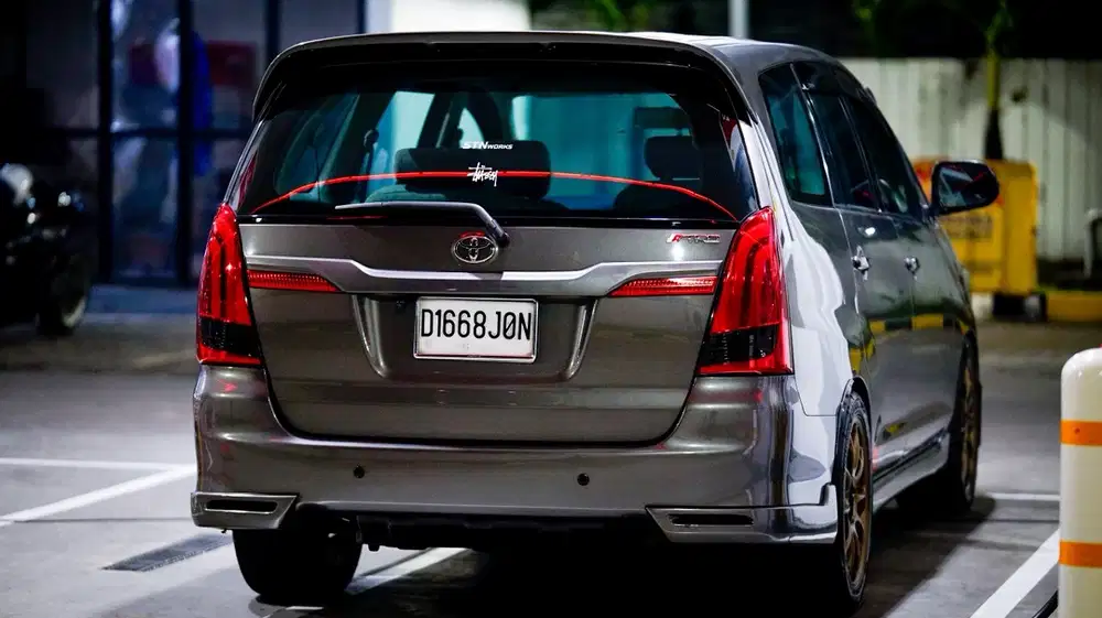 Toyota Kijang Innova 2015 Diesel