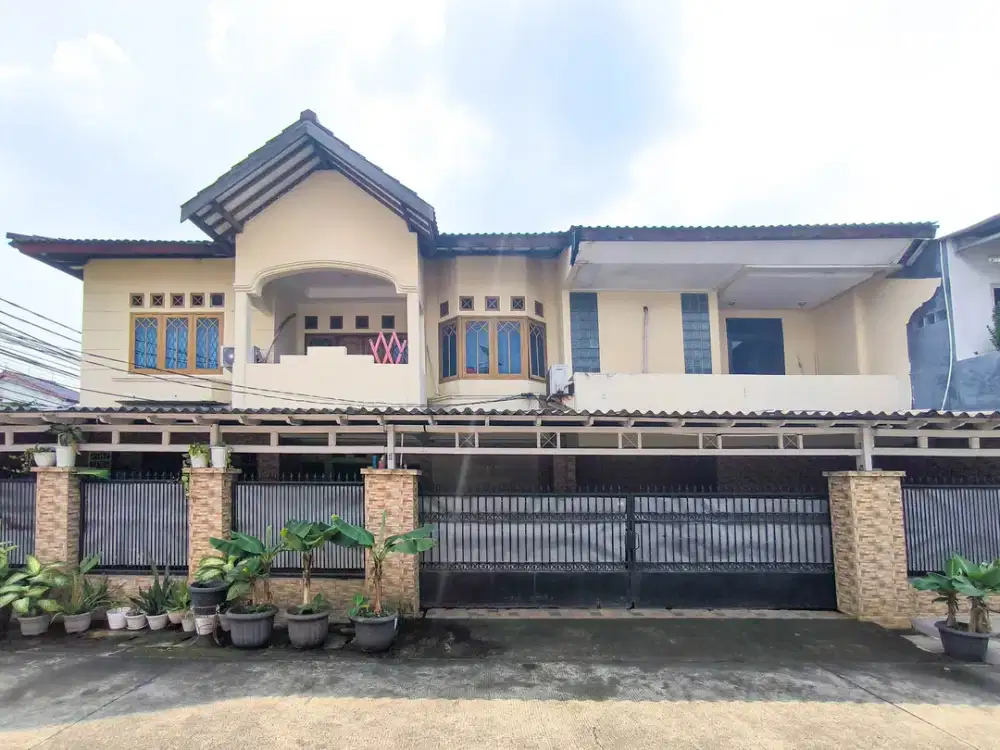 Rumah 6 Kamar Tidur Hadap Timur 6 Mnt ke CBD Ciledug Family J-32318