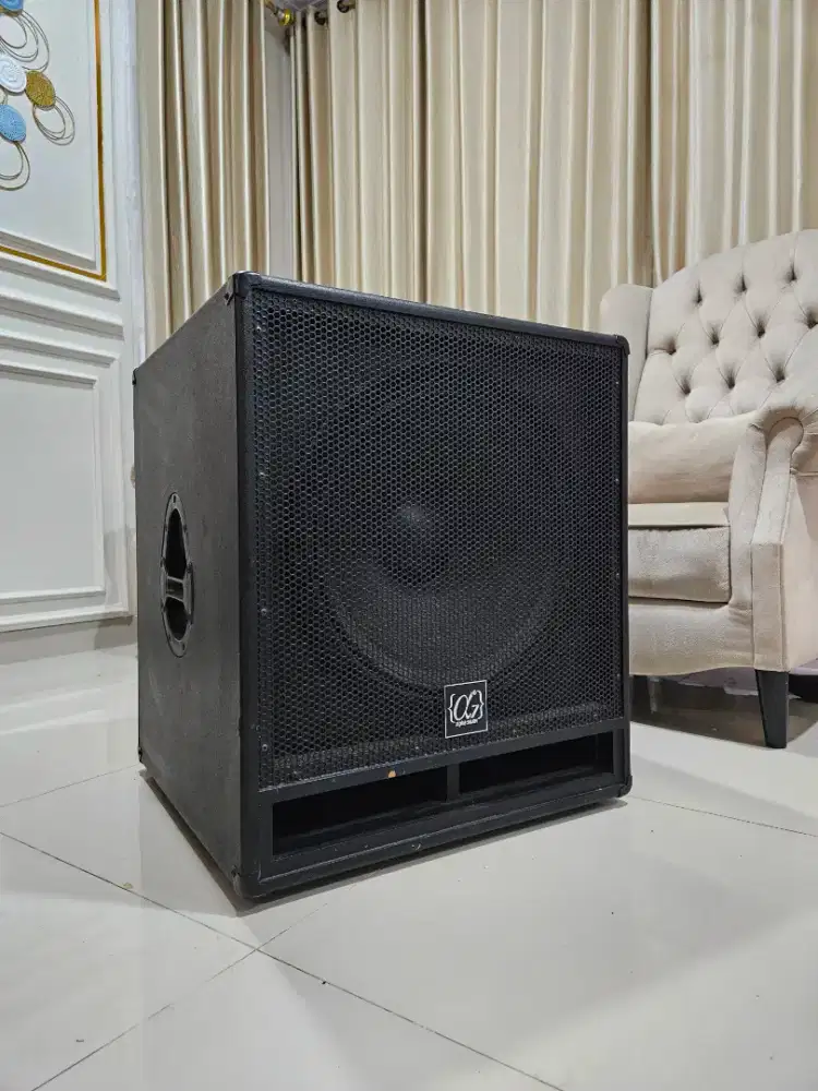 Subwoofer Aktif 18 inch Alpha Seven 1.000 Watts, Mulus Like New