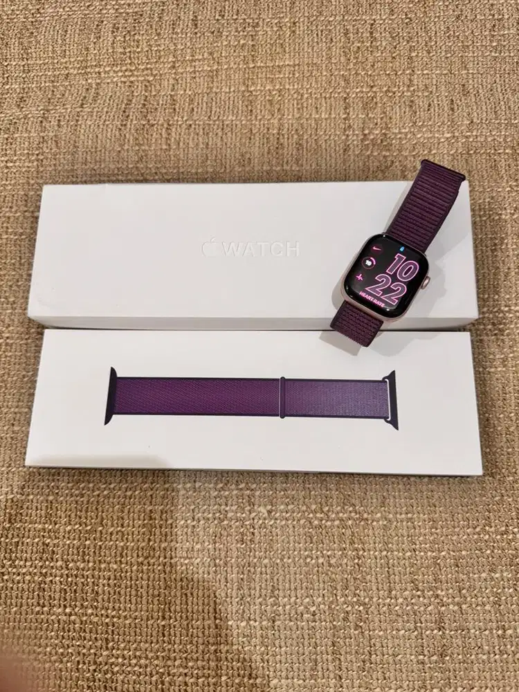 Apple Watch Series 10 With Sport Loop, Rose Gld, Tali Plum, 42mm, IBOX