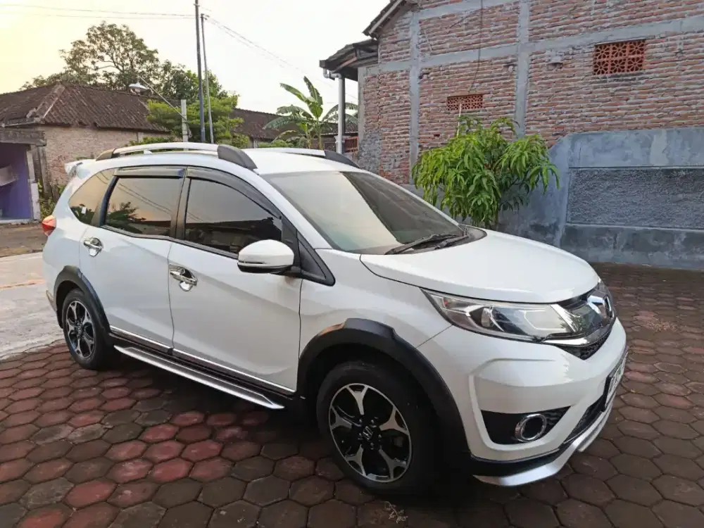 Honda BRV E Prestige matic 2016